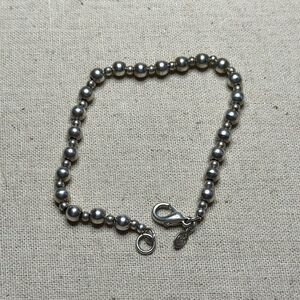 💛 Premier Designs Silver Plated Ball Bracelet
